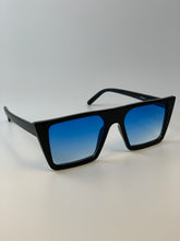 Load image into Gallery viewer, Havana Sunglasses
