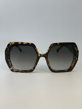Load image into Gallery viewer, Fancy Sunglasses

