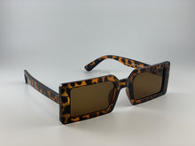 Load image into Gallery viewer, Dime Sunglasses Tortoise Sunglass
