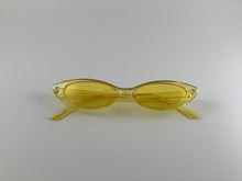 Load image into Gallery viewer, Missy Sunglasses Yellow Sunglass
